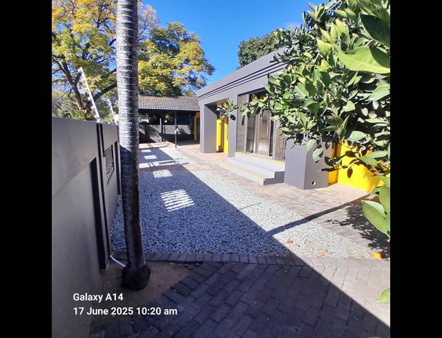 226M² BUSINESS FOR SALE IN BO-DORP